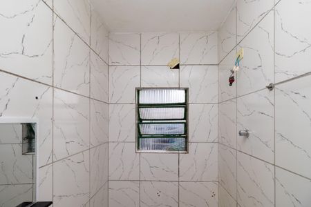 Casa à venda com 250m², 2 quartos e 1 vagaBanheiro