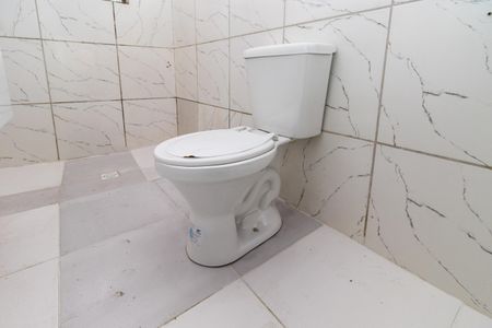 Casa à venda com 250m², 2 quartos e 1 vagaBanheiro