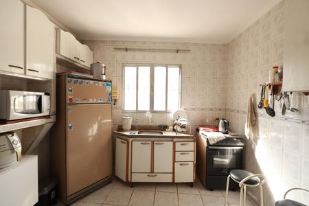 Casa à venda com 280m², 6 quartos e 3 vagasCozinha 2