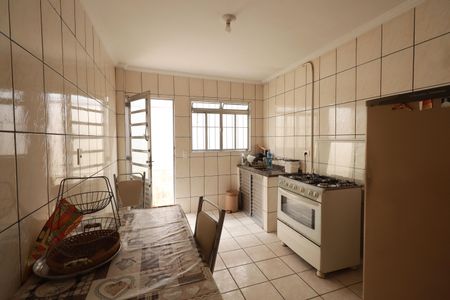 Casa à venda com 280m², 6 quartos e 3 vagasCozinha