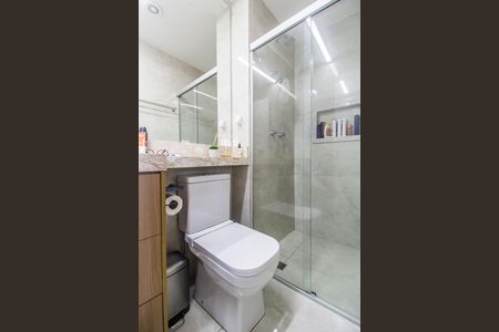 Banheiro social de apartamento para alugar com 2 quartos, 56m² em Nova Aldeinha, Barueri