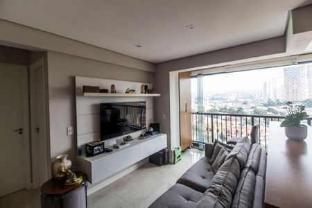 Apartamento à venda com 56m², 2 quartos e 1 vaga Apartamento à venda com 56m², 2 quartos e 1 vagaSala de TV