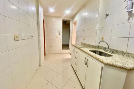 Apartamento para alugar com 85m², 3 quartos e sem vagaCozinha
