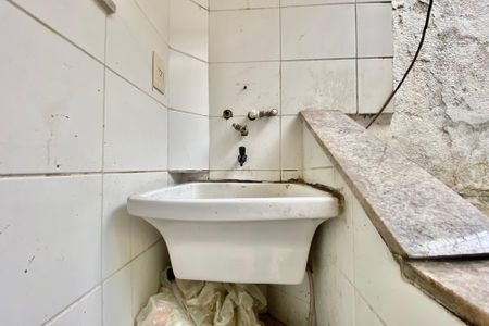 Apartamento para alugar com 85m², 3 quartos e sem vagaÁrea de Serviço