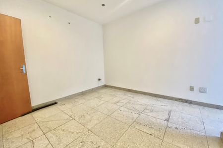 Apartamento para alugar com 85m², 3 quartos e sem vagaQuarto 3
