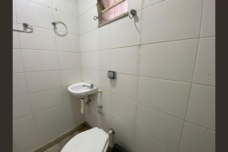 Apartamento para alugar com 85m², 3 quartos e sem vagaBanheiro de serviço
