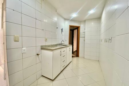 Apartamento para alugar com 85m², 3 quartos e sem vagaCozinha