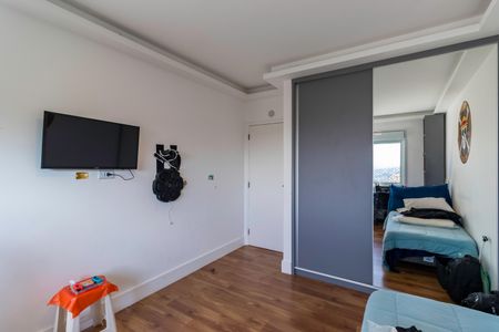 Apartamento à venda com 250m², 5 quartos e 3 vagasQuarto 2 