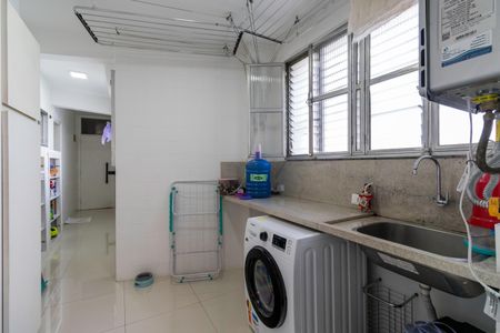Apartamento à venda com 250m², 5 quartos e 3 vagasCozinha