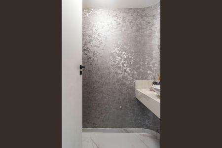 Apartamento à venda com 250m², 5 quartos e 3 vagasLavabo