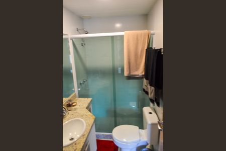 Apartamento à venda com 170m², 3 quartos e 2 vagas Apartamento à venda com 170m², 3 quartos e 2 vagasBanheiro da Suíte 3