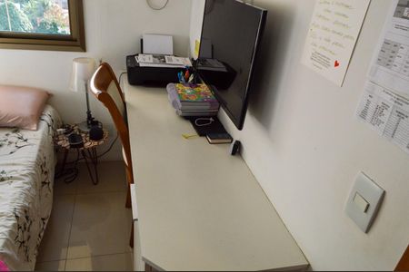 Apartamento à venda com 170m², 3 quartos e 2 vagas Apartamento à venda com 170m², 3 quartos e 2 vagasQuarto 2