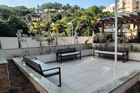 Apartamento à venda com 170m², 3 quartos e 2 vagas Apartamento à venda com 170m², 3 quartos e 2 vagasÁrea comum