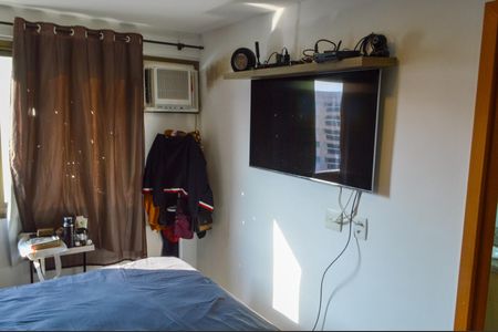 Apartamento à venda com 170m², 3 quartos e 2 vagas Apartamento à venda com 170m², 3 quartos e 2 vagasSuíte 1