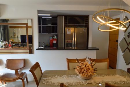Apartamento à venda com 170m², 3 quartos e 2 vagas Apartamento à venda com 170m², 3 quartos e 2 vagasCozinha