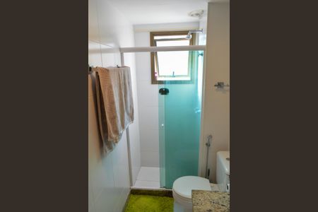 Apartamento à venda com 170m², 3 quartos e 2 vagas Apartamento à venda com 170m², 3 quartos e 2 vagasBanheiro da Suíte 1