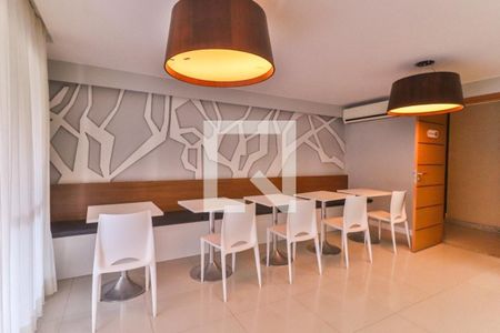 Apartamento à venda com 170m², 3 quartos e 2 vagas Apartamento à venda com 170m², 3 quartos e 2 vagasEspaço Gourmet