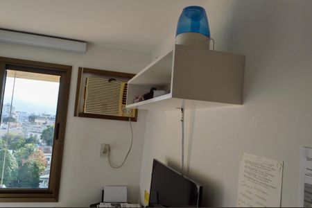 Apartamento à venda com 170m², 3 quartos e 2 vagas Apartamento à venda com 170m², 3 quartos e 2 vagasQuarto 2