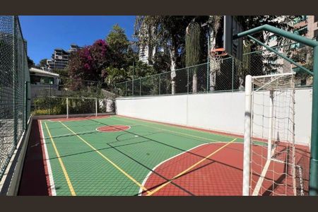 Apartamento para alugar com 150m², 4 quartos e 2 vagas