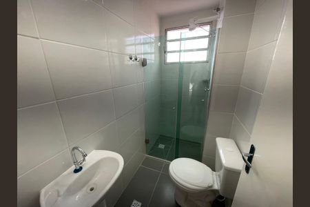 Apartamento para alugar com 44m², 2 quartos e 1 vaga Apartamento para alugar com 44m², 2 quartos e 1 vagaBanheiro