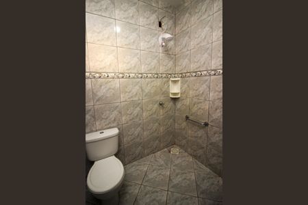 Casa para alugar com 370m², 3 quartos e 20 vagas Casa para alugar com 370m², 3 quartos e 20 vagasBanheiro 1