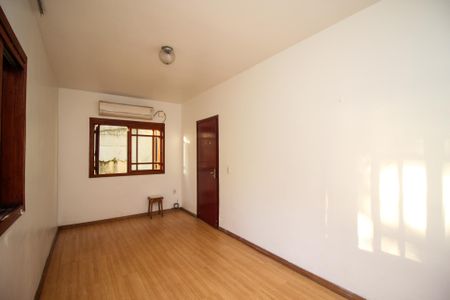 Casa para alugar com 370m², 3 quartos e 20 vagas Casa para alugar com 370m², 3 quartos e 20 vagasQuarto 2