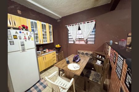 Apartamento à venda com 80m², 3 quartos e 2 vagasCozinha