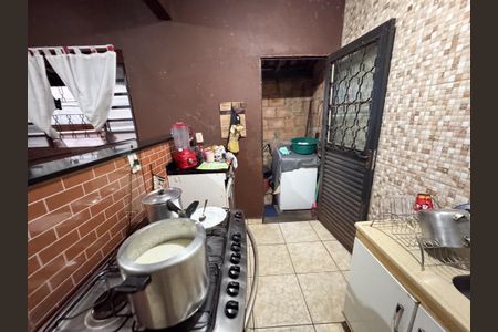 Apartamento à venda com 80m², 3 quartos e 2 vagasCozinha