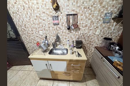 Apartamento à venda com 80m², 3 quartos e 2 vagasCozinha