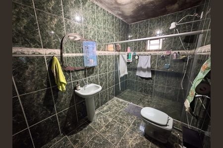 Apartamento à venda com 80m², 3 quartos e 2 vagasBanheiro de Serviço