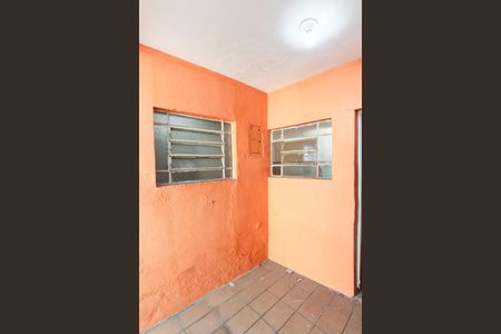 Casa para alugar com 20m², 1 quarto e sem vagaÁrea de Serviço