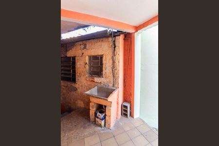 Casa para alugar com 20m², 1 quarto e sem vagaÁrea de Serviço