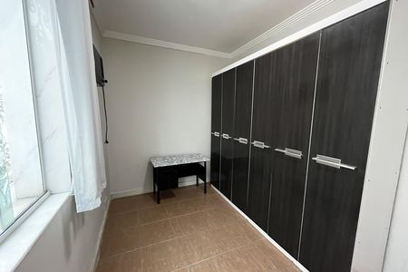 Casa à venda com 317m², 6 quartos e 2 vagas Casa à venda com 317m², 6 quartos e 2 vagasSuíte 2