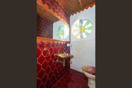 Casa para alugar com 350m², 6 quartos e 4 vagas Casa para alugar com 350m², 6 quartos e 4 vagasLavabo