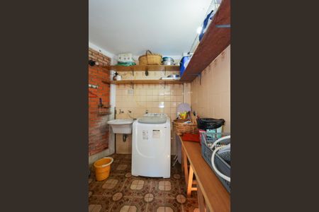 Casa para alugar com 350m², 6 quartos e 4 vagas Casa para alugar com 350m², 6 quartos e 4 vagasÁrea de Serviço