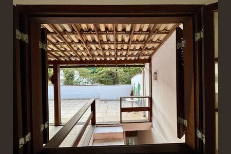 Casa à venda com 293m², 6 quartos e sem vaga Casa à venda com 293m², 6 quartos e sem vagaSuíte 2 - vista