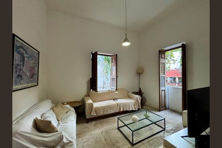 Casa à venda com 293m², 6 quartos e sem vaga Casa à venda com 293m², 6 quartos e sem vagaSala 2