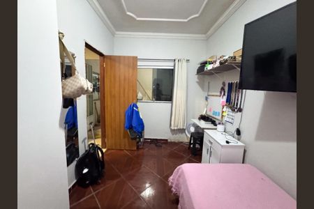 Casa à venda com 80m², 4 quartos e 2 vagasQuarto 2