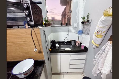 Casa à venda com 80m², 4 quartos e 2 vagasCozinha