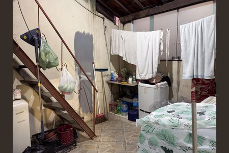 Casa à venda com 80m², 4 quartos e 2 vagasÁrea de Serviço