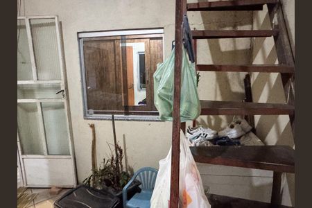 Casa à venda com 80m², 4 quartos e 2 vagasÁrea Externa