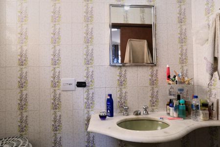 Apartamento à venda com 123m², 3 quartos e 1 vagaBanheiro da Suíte