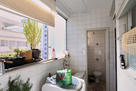 Apartamento à venda com 123m², 3 quartos e 1 vagaÁrea de Serviço