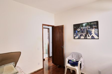 Apartamento à venda com 123m², 3 quartos e 1 vagaQuarto 2
