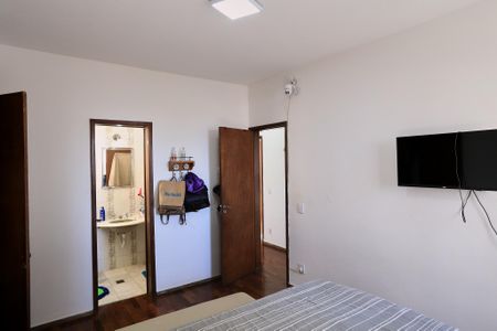 Apartamento à venda com 123m², 3 quartos e 1 vagaSuíte