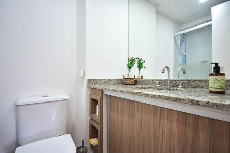 Apartamento à venda com 85m², 2 quartos e 2 vagas Apartamento à venda com 85m², 2 quartos e 2 vagasBanheiro Social
