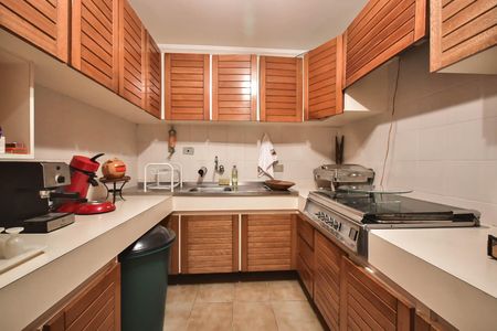 Casa à venda com 518m², 5 quartos e 4 vagasÁrea comum