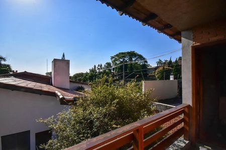 Casa à venda com 518m², 5 quartos e 4 vagasVaranda da Suíte 2