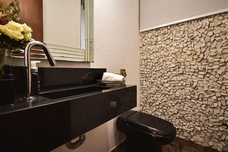 Casa à venda com 518m², 5 quartos e 4 vagasLavabo