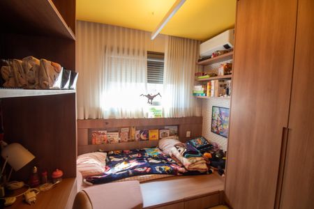 Apartamento para alugar com 143m², 3 quartos e 2 vagasQuarto 2